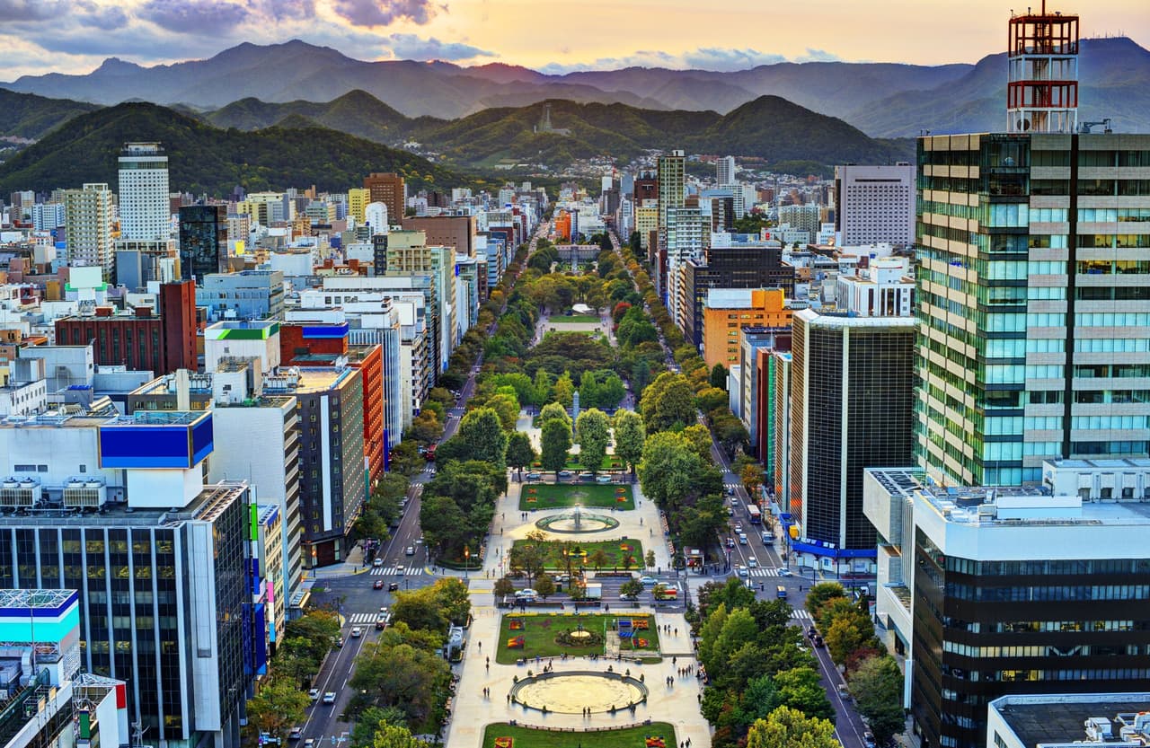 สวนโอโดริ (Odori Park)