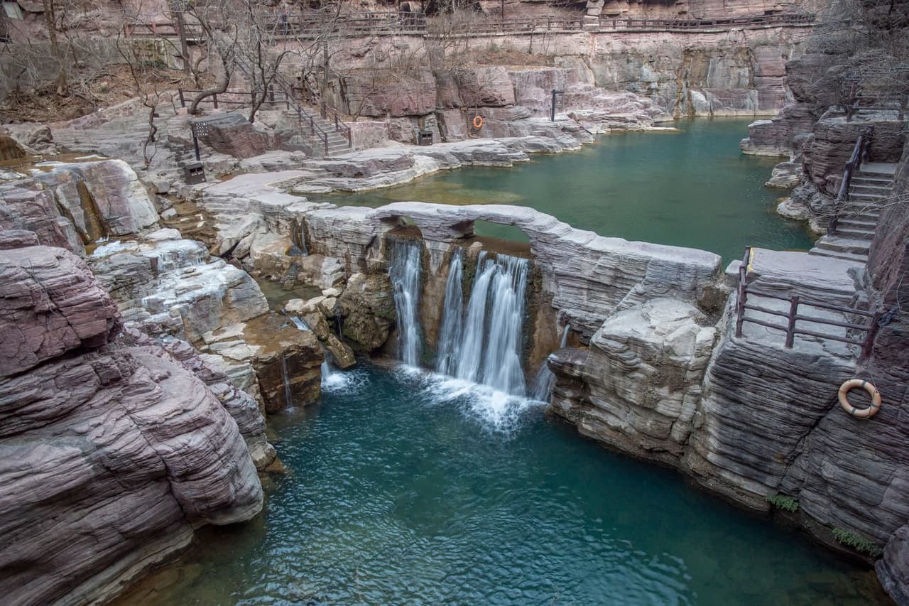 อุทยานหยุนไถซาน (Yuntai Mountain)